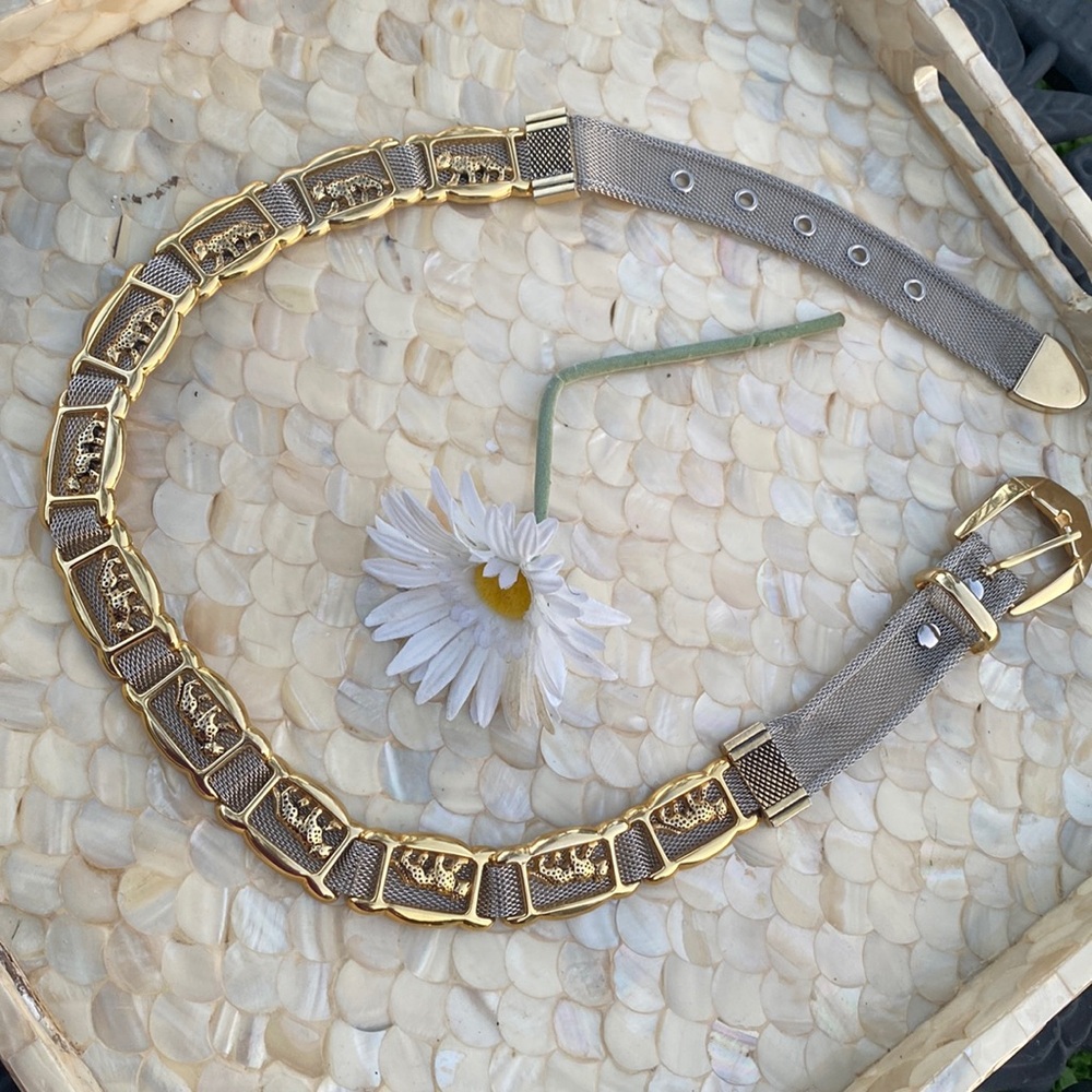 VINTAGE AUTHENTIC SILVER and gold TONE METAL MESH jaguar BELT - Picture 7 of 16